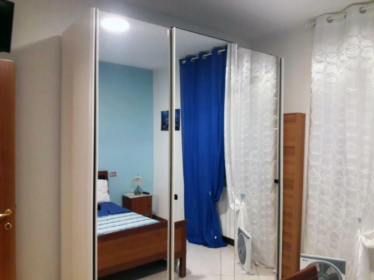 Affittacamere Lo Scoiattolo Di Mannocchi Lorella Porto Sant'Elpidio Exterior photo